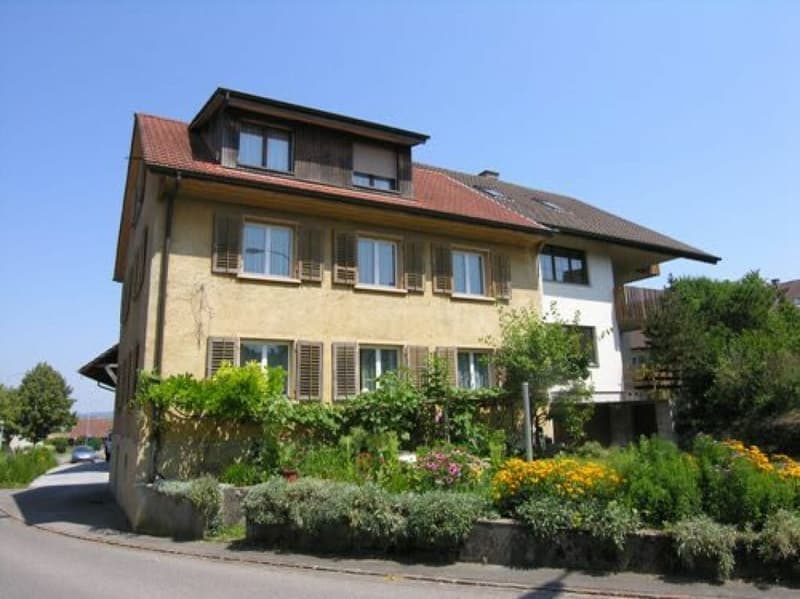 Attraktive 4.0-Zimmer-Wohnung in ländlicher Umgebung (1)