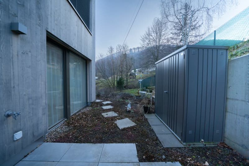 High-quality 4.5-room apartment with outdoor seating directly on the stream (11)