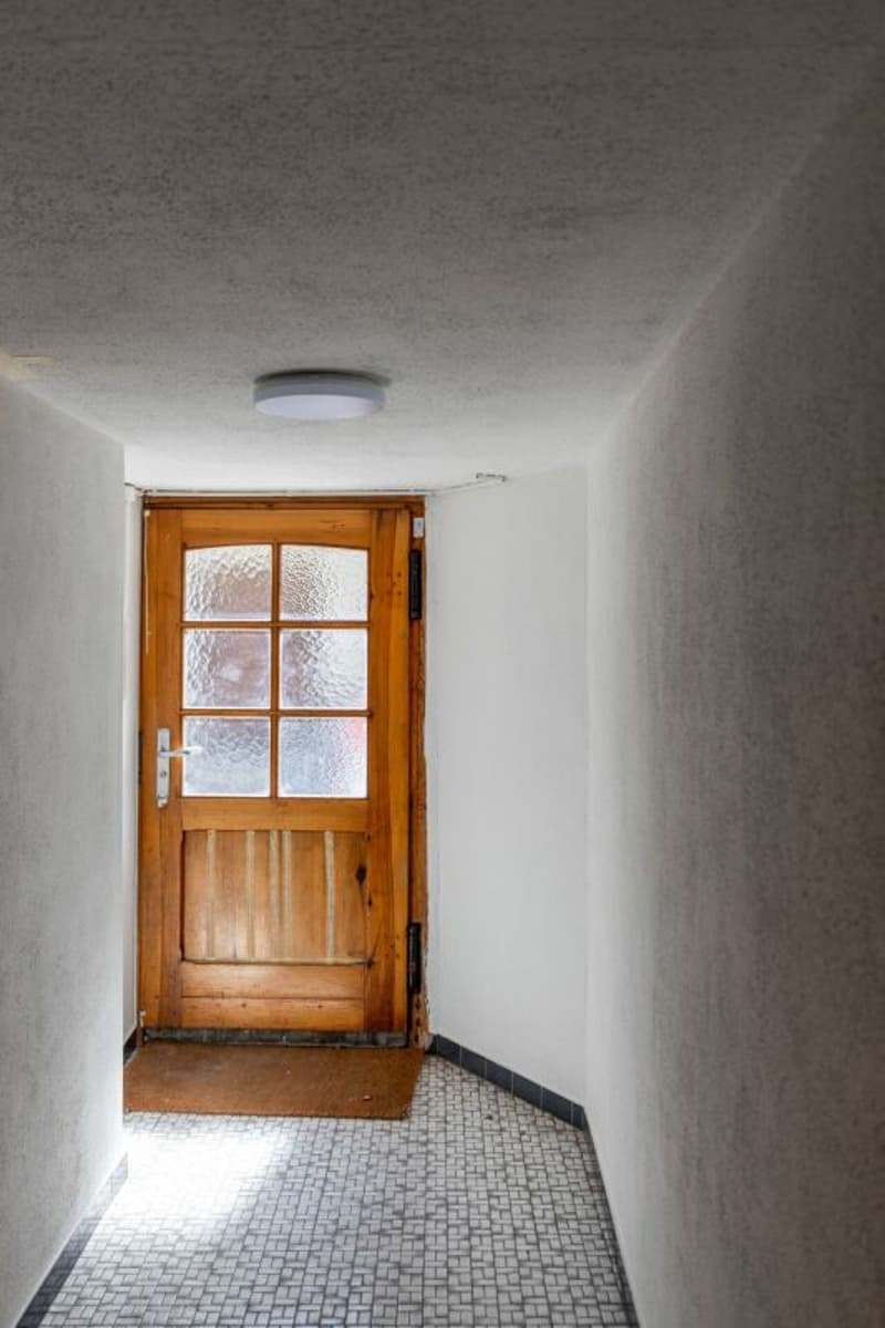 A genuine, freshly renovated old town house (6)