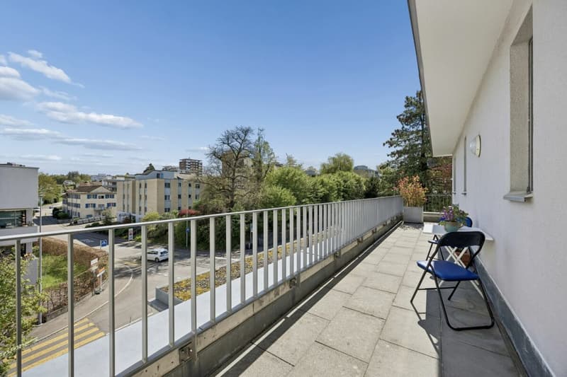 Seltenes Wohnjuwel - 5.5-Zimmer-Attikawohnung mitten in Rheinfelden (13)