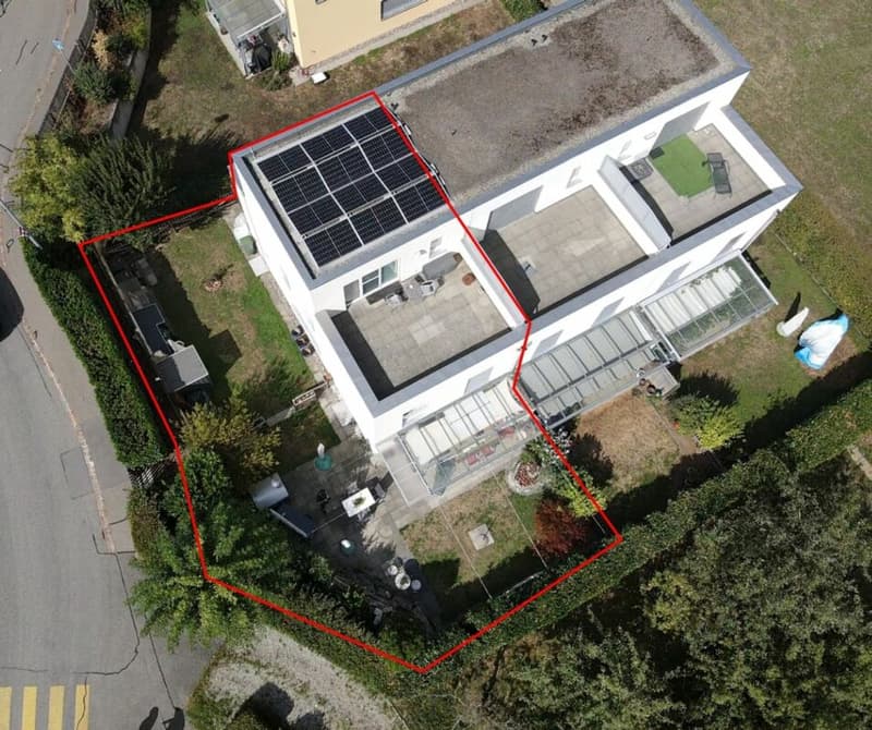 Modernes Reiheneinfamilienhaus mit Garten (2)
