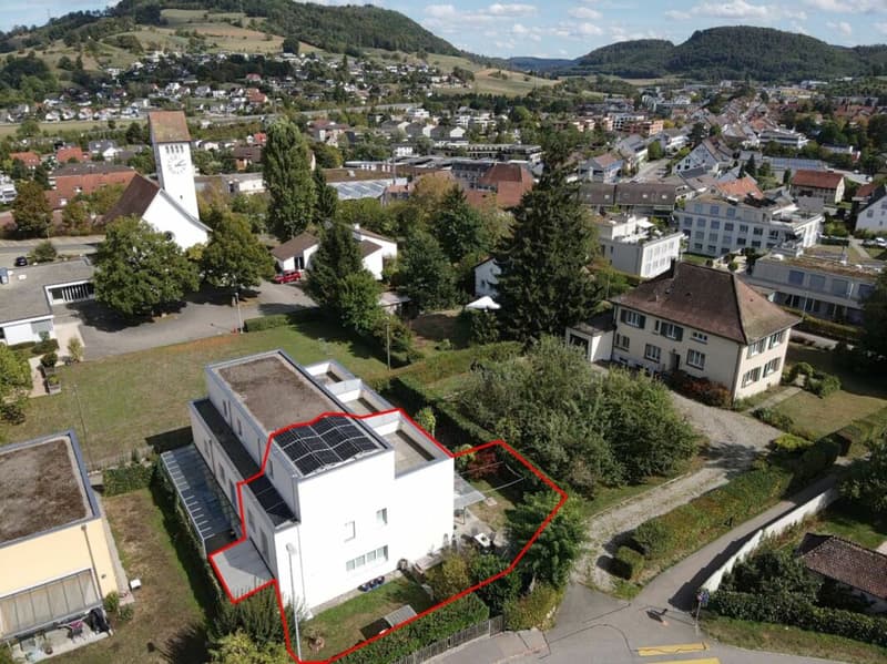Modernes Reiheneinfamilienhaus mit Garten (1)