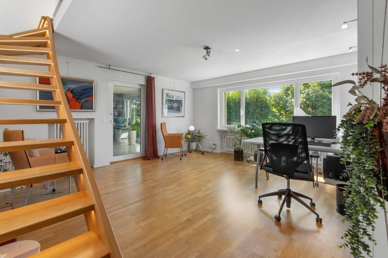 Exklusives Einfamilienhaus in idyllischer Waldrandlage mit idealer Autobahnanbindung (7)
