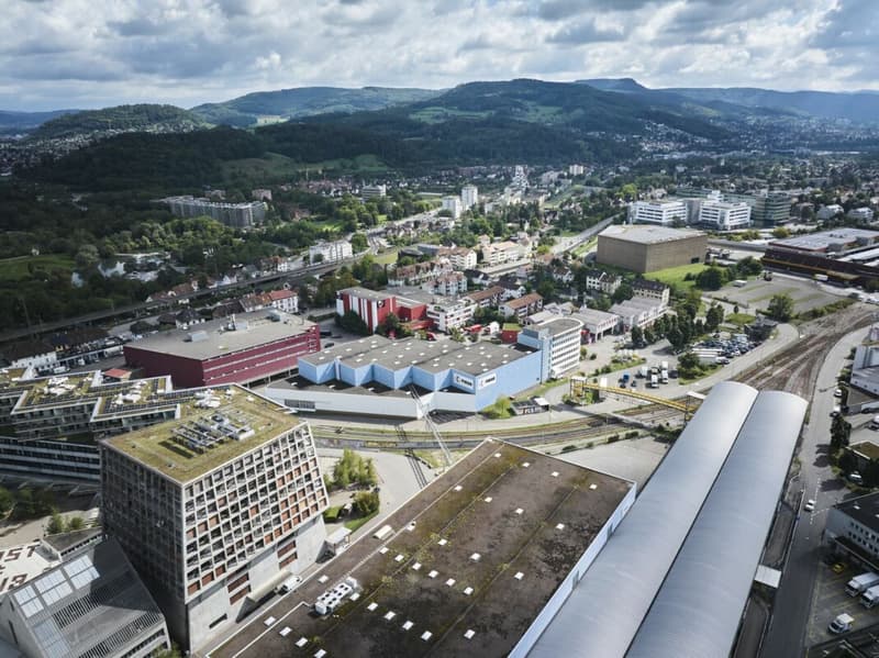 Arbeiten im Zentrum der Dreispitz-Entwicklung (7)
