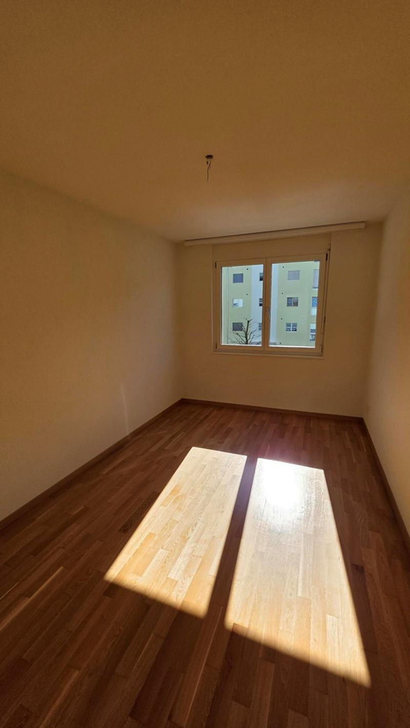 Zimmer_links_links.jpg