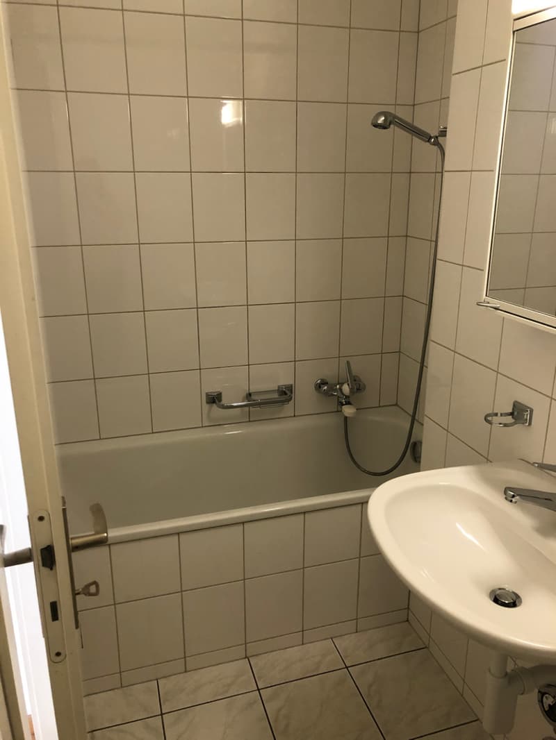 Schillerstrasse_2_Badezimmer.png