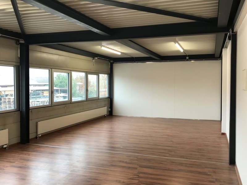 Heller Mehrzweckraum (Gewerbe/Hobby/Studio/etc.) (2)