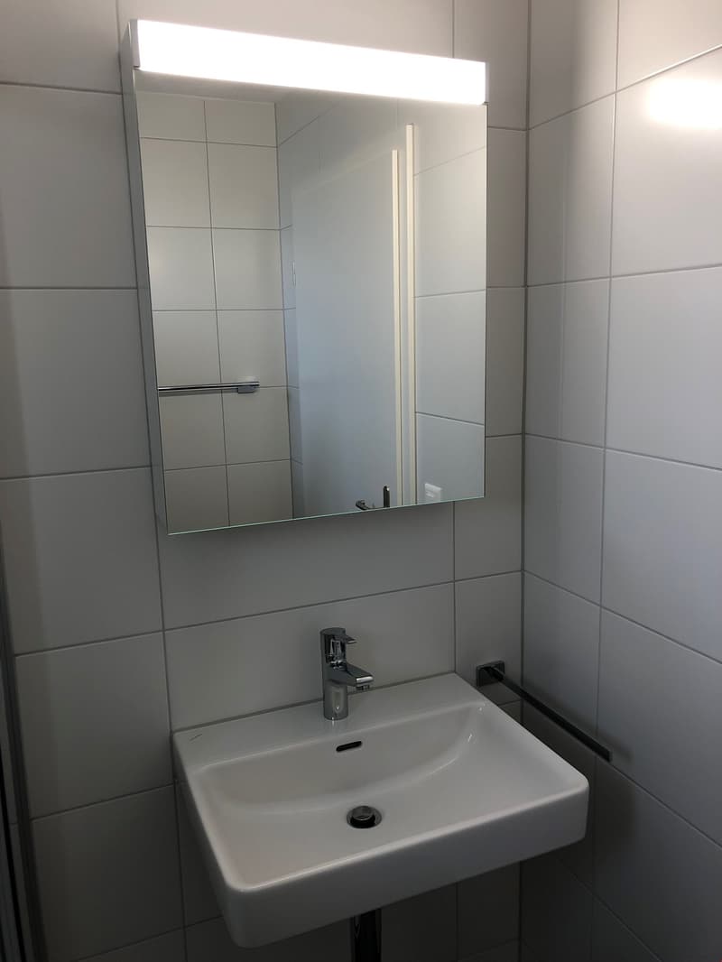 Badzimmer mit Dusche