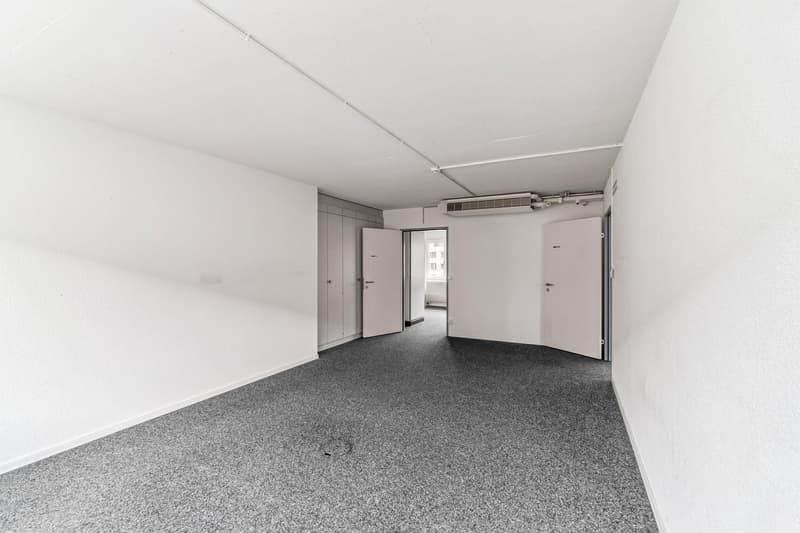 Espace de bureau à son propre étage (4)