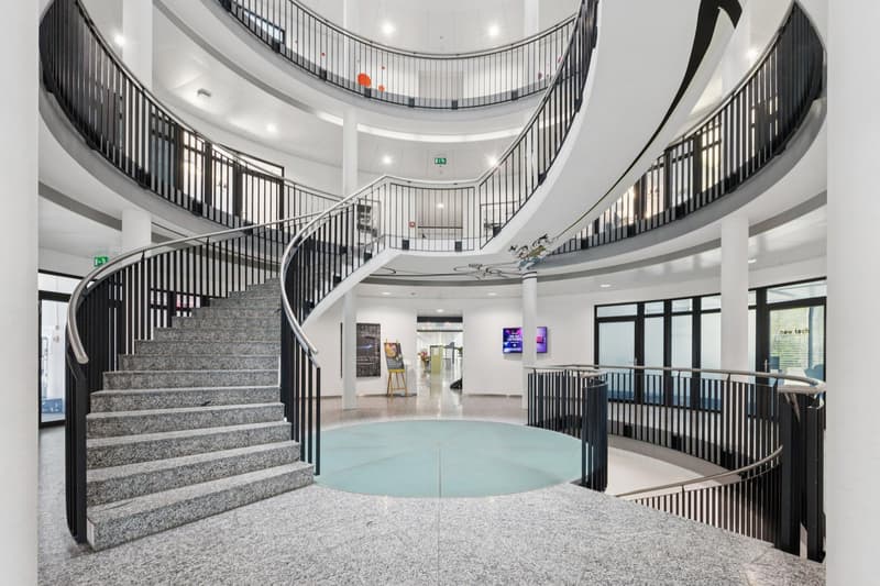 Modern office space in a central location (9)