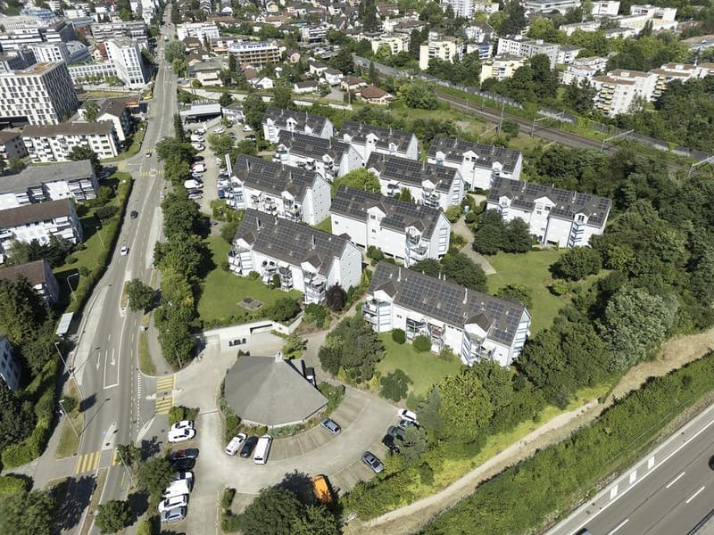 Votre place de stationnement pour motos à Glattbrugg (2)