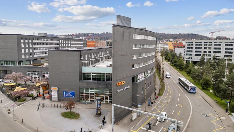 Espace de bureau central à louer à Zurich-Oerlikon (3)