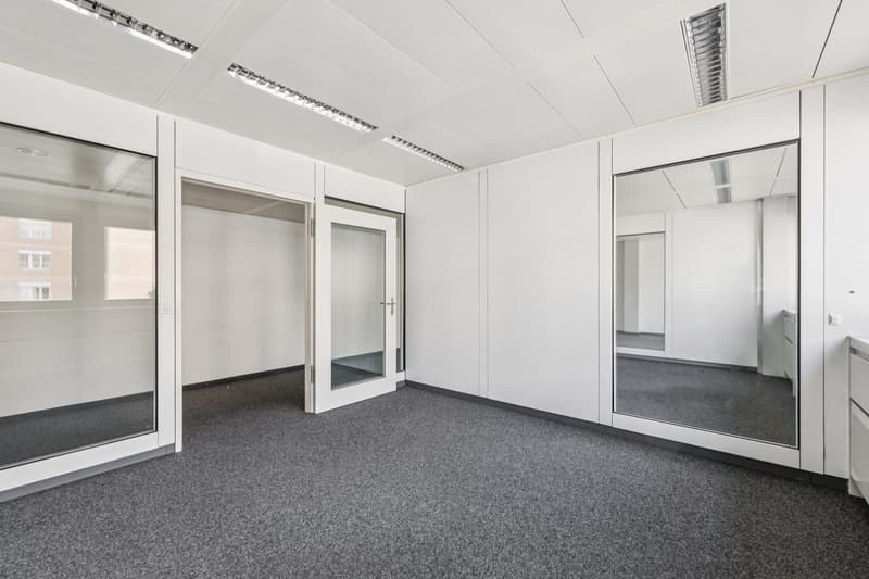 Büroflächen an zentraler Lage (6)