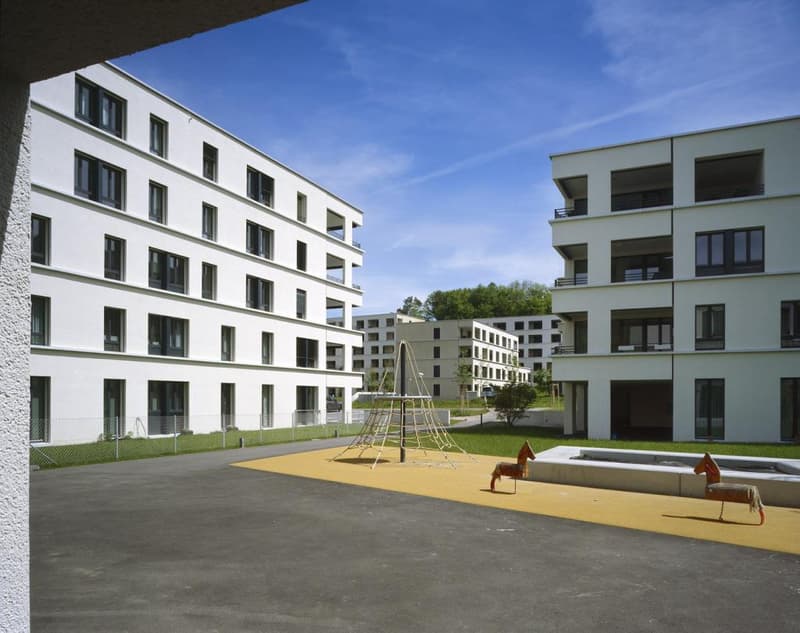 Ihr neues Zuhause in Adliswil - moderne Wohnung mit Loggia (1)
