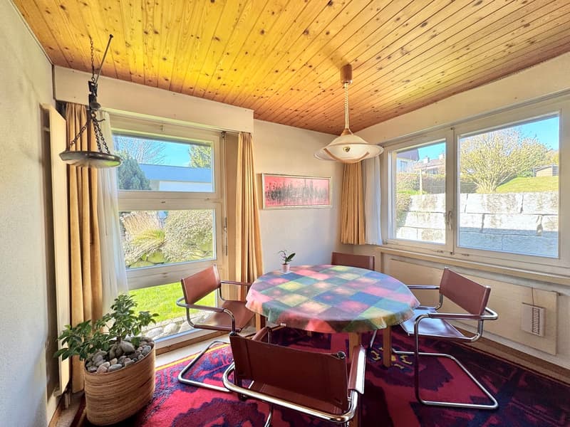 6.5 Zimmer Bungalow - sonnig, grosser Garten (7)