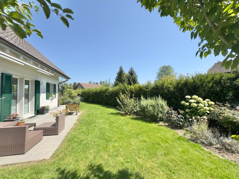 Einfamilienhaus in familienfreundlichem Quartier, nähe Rhein (1)