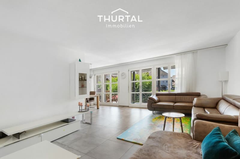 Helle Wohnung mit sonnigem Balkon (1)