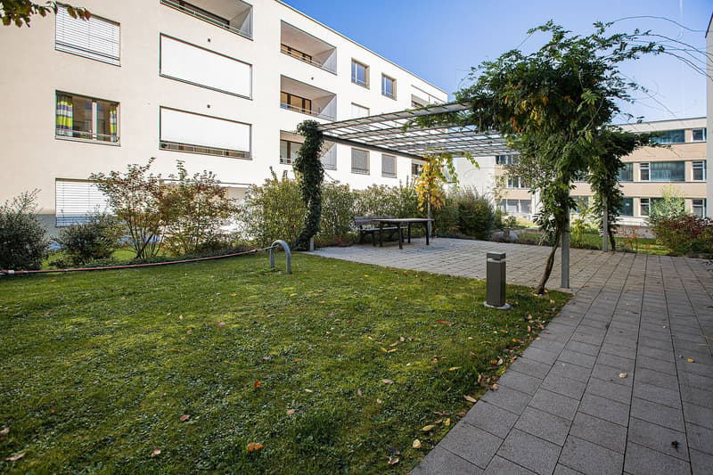 Helle 3.5-Zimmer-Wohnung mit Balkon und schöner Aussicht in Gränichen (12)