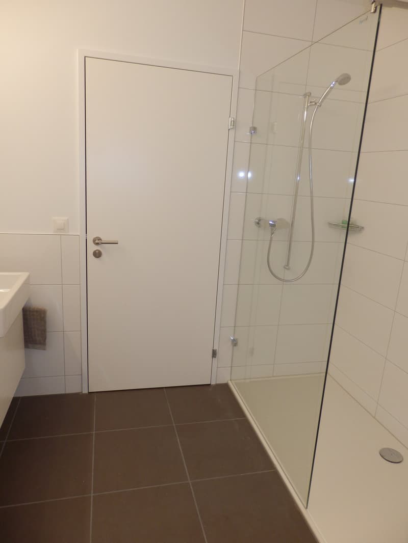 Helle 3.5-Zimmer-Wohnung mit Balkon und schöner Aussicht in Gränichen (8)