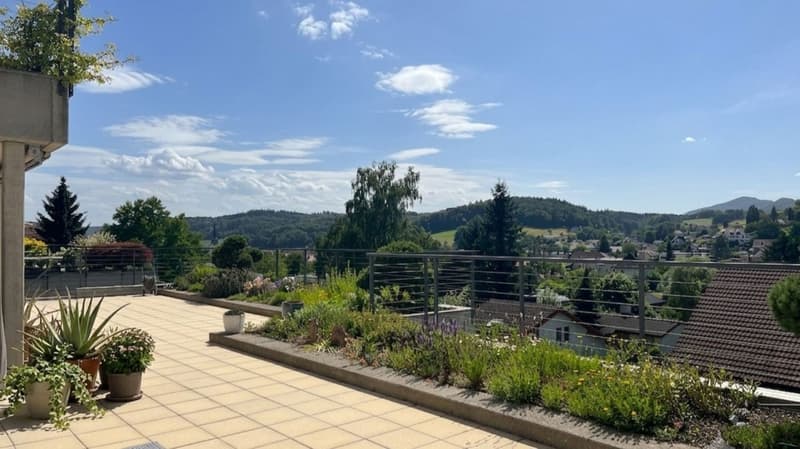 Komfortabel Wohnen mit Panorama-Ausblick! (11)