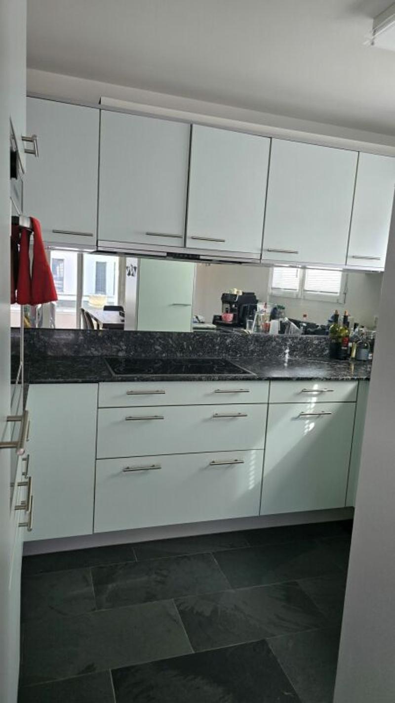 Schöne und grosszügige 5.5 Zimmerwohnung (5)