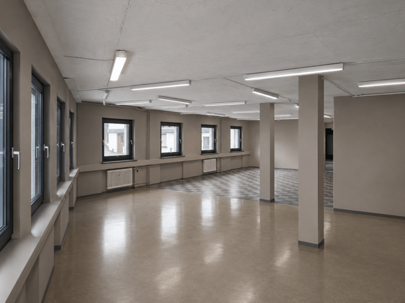 Gewerbe-/Büroräumlichkeit (2)