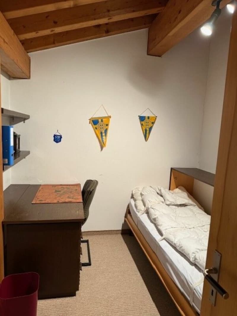 Sonnige 5.5 Zimmerwohnung an ruhiger Lage (10)