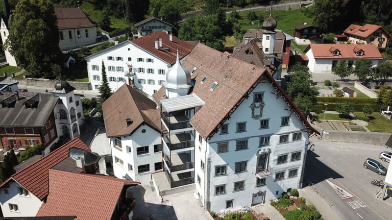 Moderne 4.5 Zimmerwohnung Nr. 4 in einem wunderschönen historischen Haus Kopie (2)