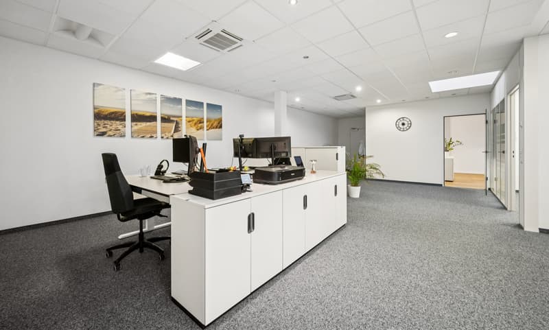 Freundlich gestaltete Arbeitsbereiche