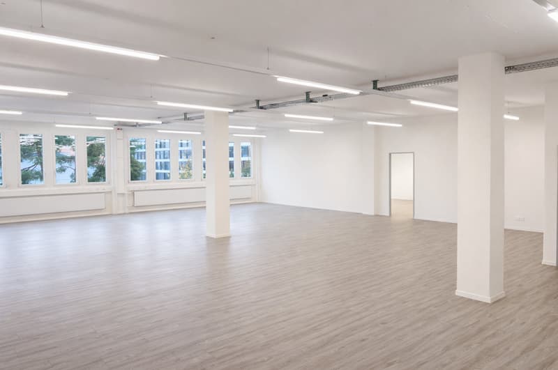Ausgebaute Geschäftsfläche 390 m²