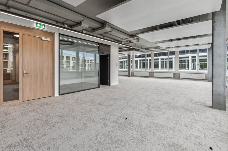 Eingangsbereich mit Sitzungszimmer