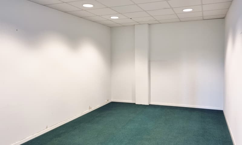 Archiv-/Serverraum mit bestehendem Bodenbelag