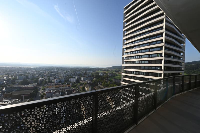 Three Point - Panoramablick im Eigentumsstandard (1)