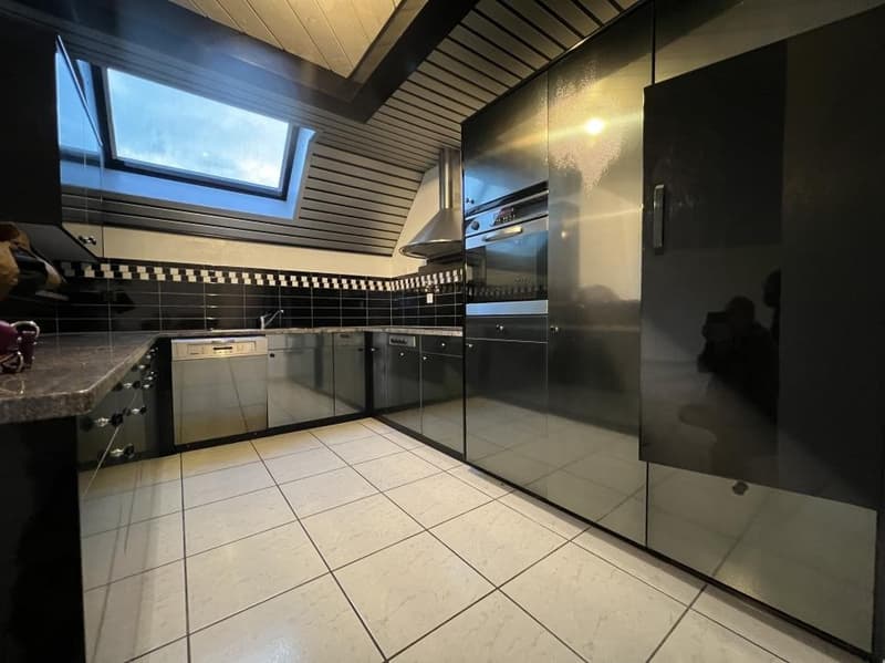 Directement du propriétaire : Attique av..., Rue du 23 Juin, CHF 520000 | homegate.ch