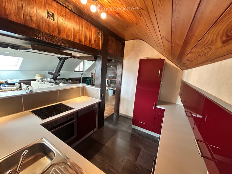 Spacieux appartement de 4,5 pièces, 160 m² à Cousset (3)