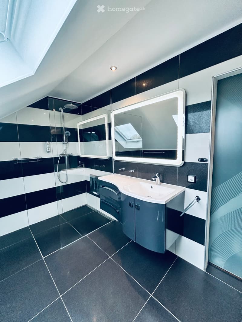 Spacieux appartement de 4,5 pièces, 160 m² à Cousset (4)