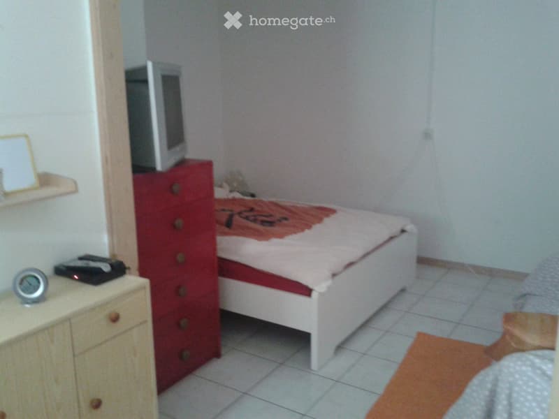 Studio MEUBLE dès 1er juin, charges comprises (5)