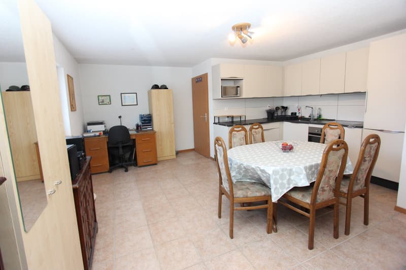Magnifique appartement 2.5 pièces au Locle (2)