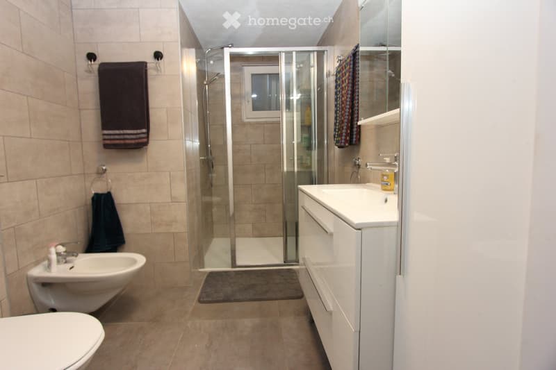 Magnifique appartement 2.5 pièces au Locle (3)