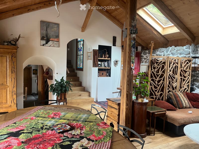 Maison de deux logements, entièrement rénovées (5)