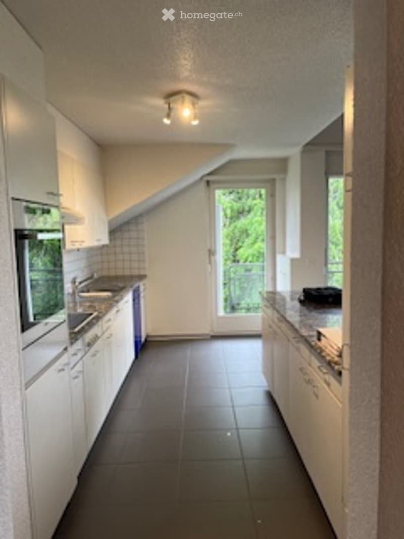 À LOUER - Grand appartement à Mannens (4)
