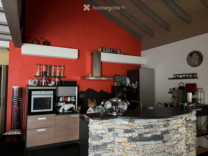 Bel appartement proche bains de Saillon (2)