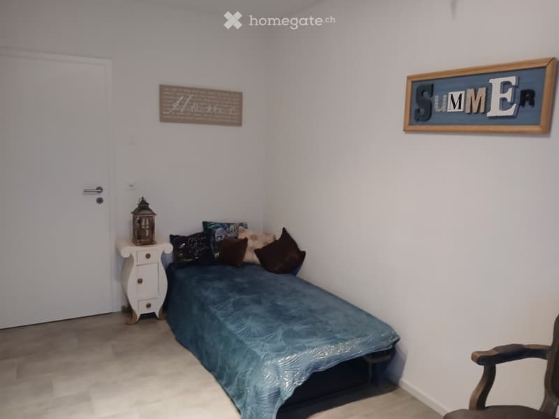 Chambre pour étudiante à louer (4)