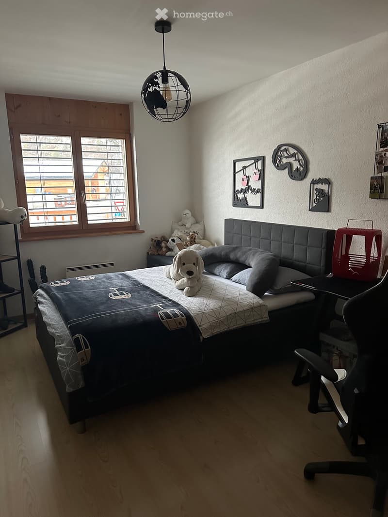 Appartement 4 pièces 1/2 à louer dès mai 2026. (5)