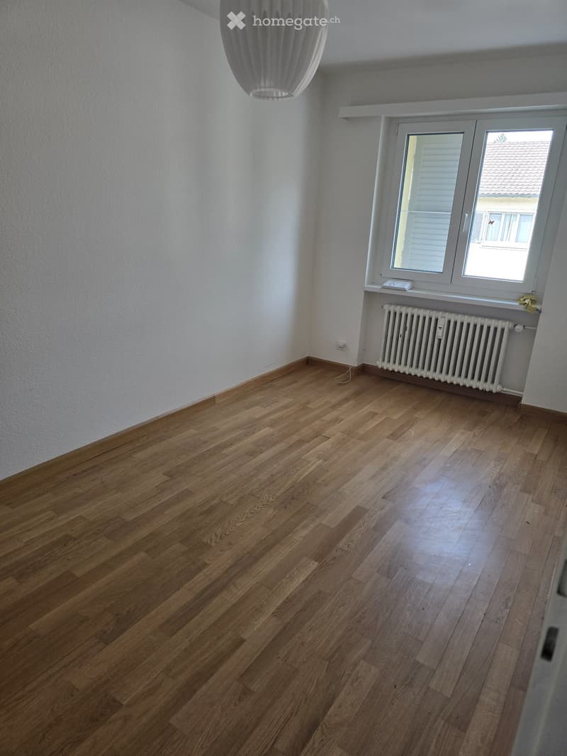 Schöne 3 zimmerwohnung mit winterbalkon (3)