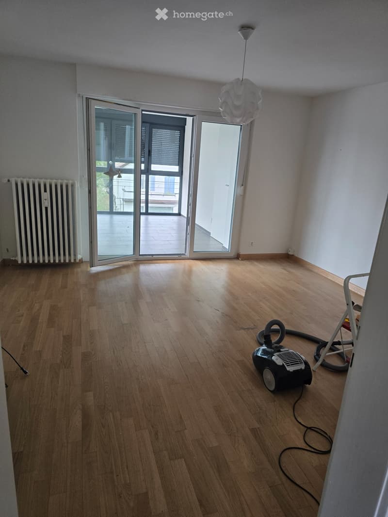 Schöne 3 zimmerwohnung mit winterbalkon (5)