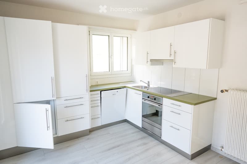 To rent: Beautiful 4 1/2 room apartment in 3-family house (2)