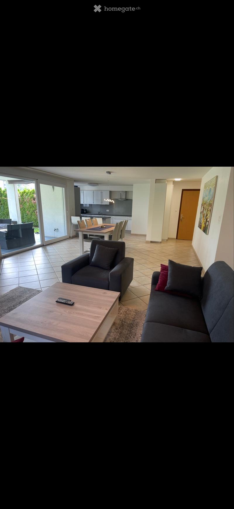 Apparemment de 4,5 pièces Rez-de-chaussée (3)