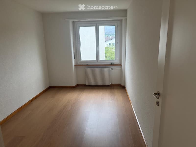 4 pièce avec balcon et place de parking inclus (2)