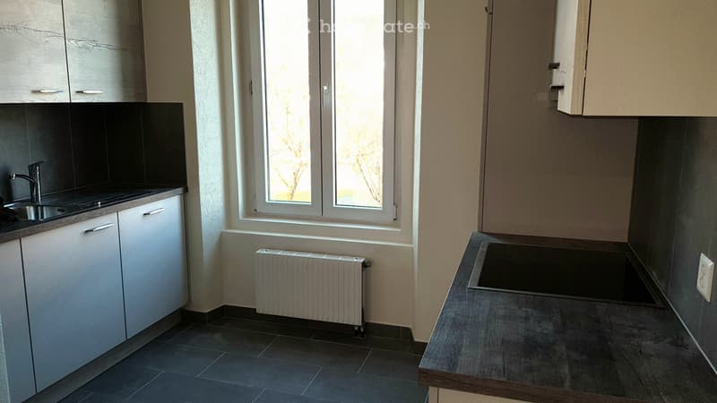 Couvet, lumineux 3.5 pièces au rez-de-chaussée (2)